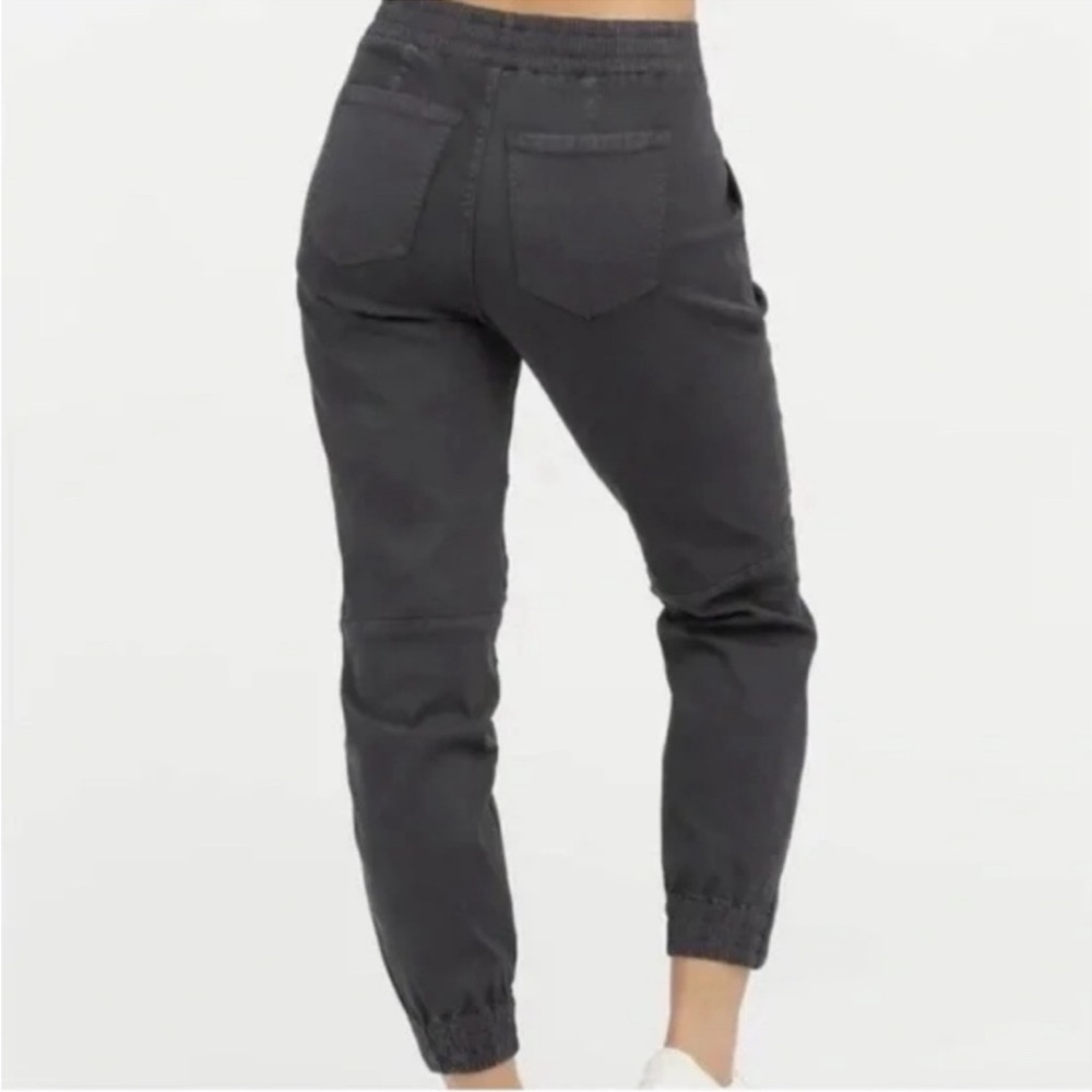 SPANX Stretch Twill Knit Jean Joggers Ankle Zip Utility S Washed Gray Slimming - Picture 2 of 9
